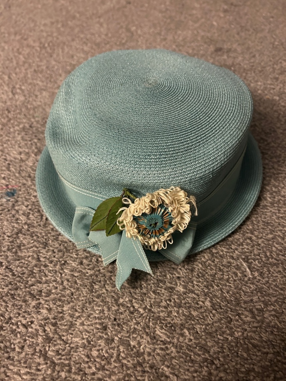 Vintage-Style Light Blue Straw Cloche Hat with Floral Trim